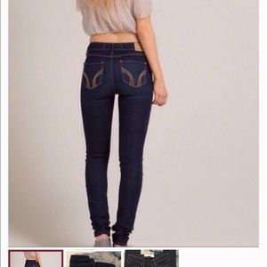 Hollister Super Skinny Jeans